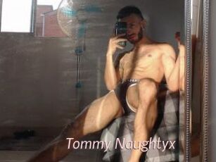 Tommy_Naughtyx