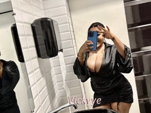 Vickyye