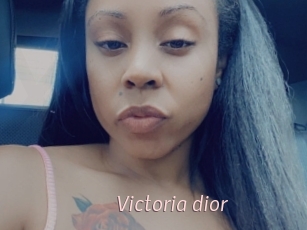 Victoria_dior