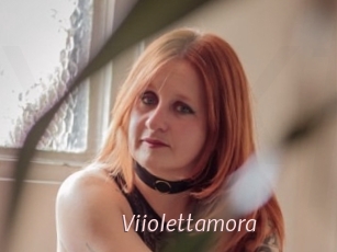 Viiolettamora